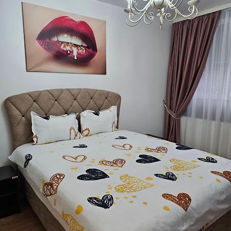 Chic Apartment- Place To Remember Galati  Bagian luar foto