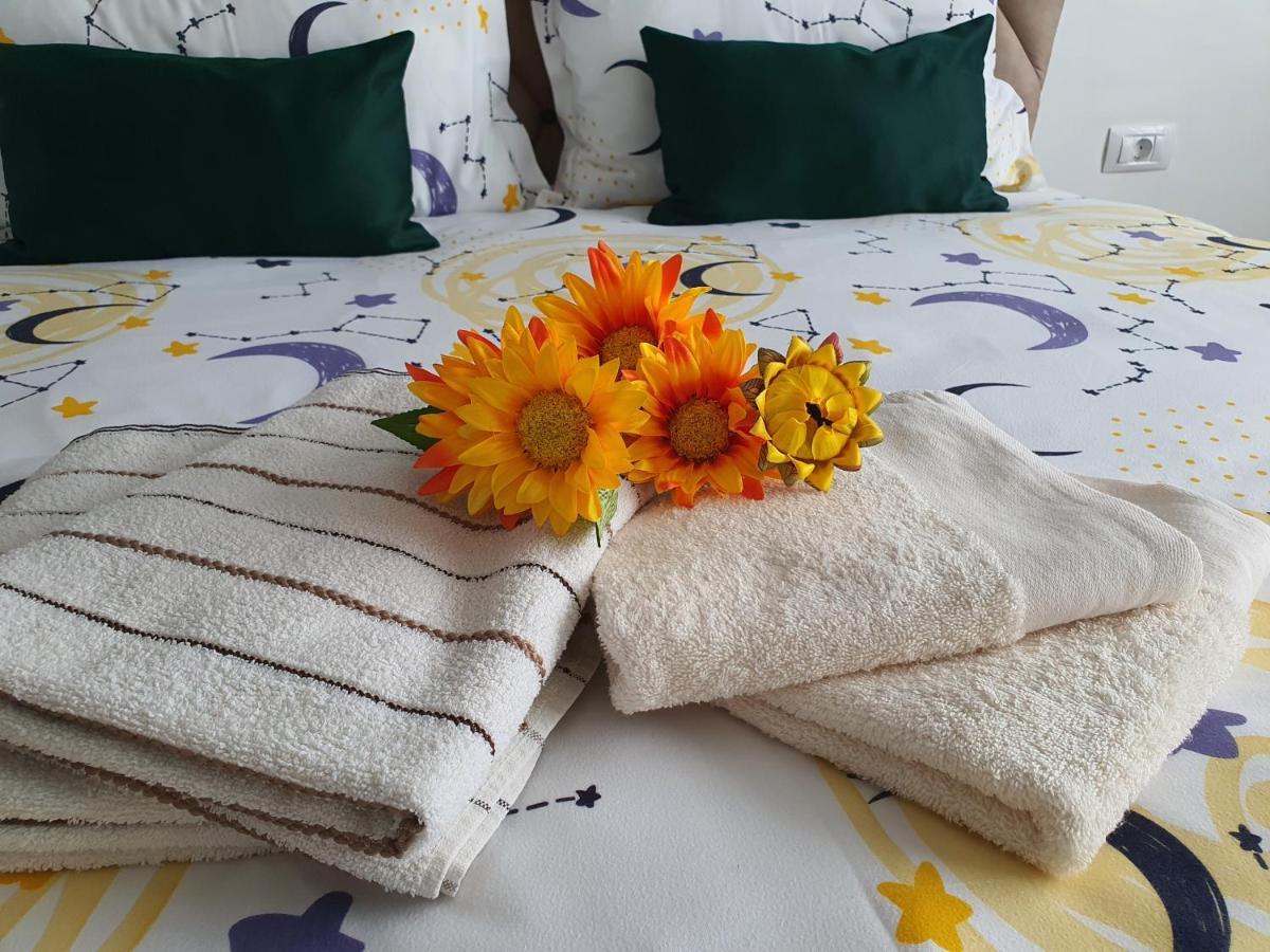 Chic Apartment- Place To Remember Galati  Bagian luar foto