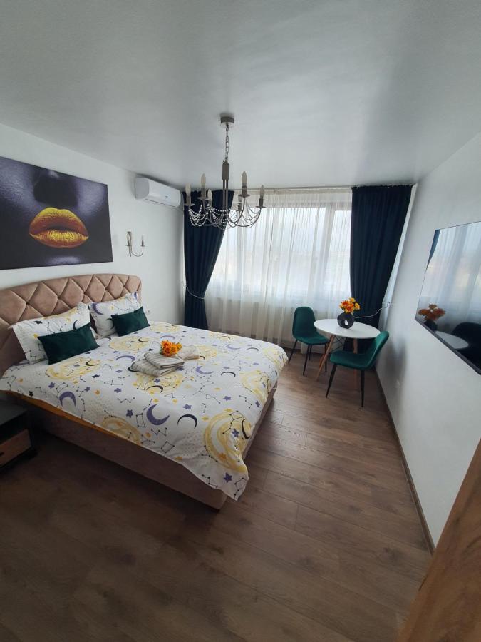 Chic Apartment- Place To Remember Galati  Bagian luar foto