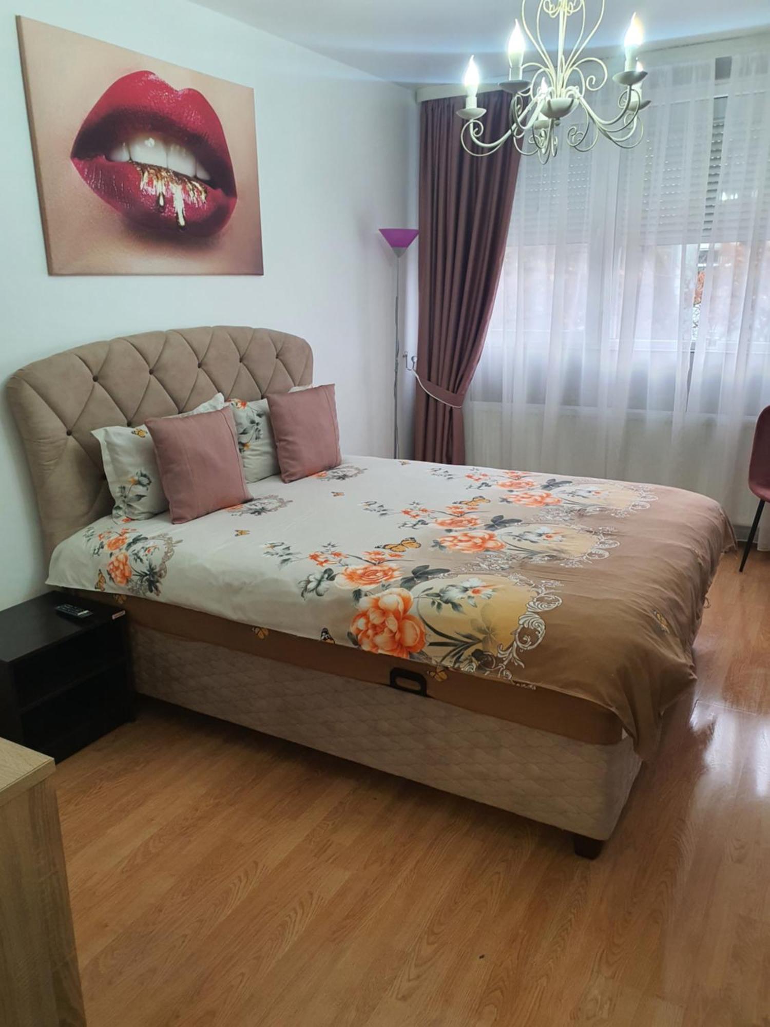 Chic Apartment- Place To Remember Galati  Bagian luar foto