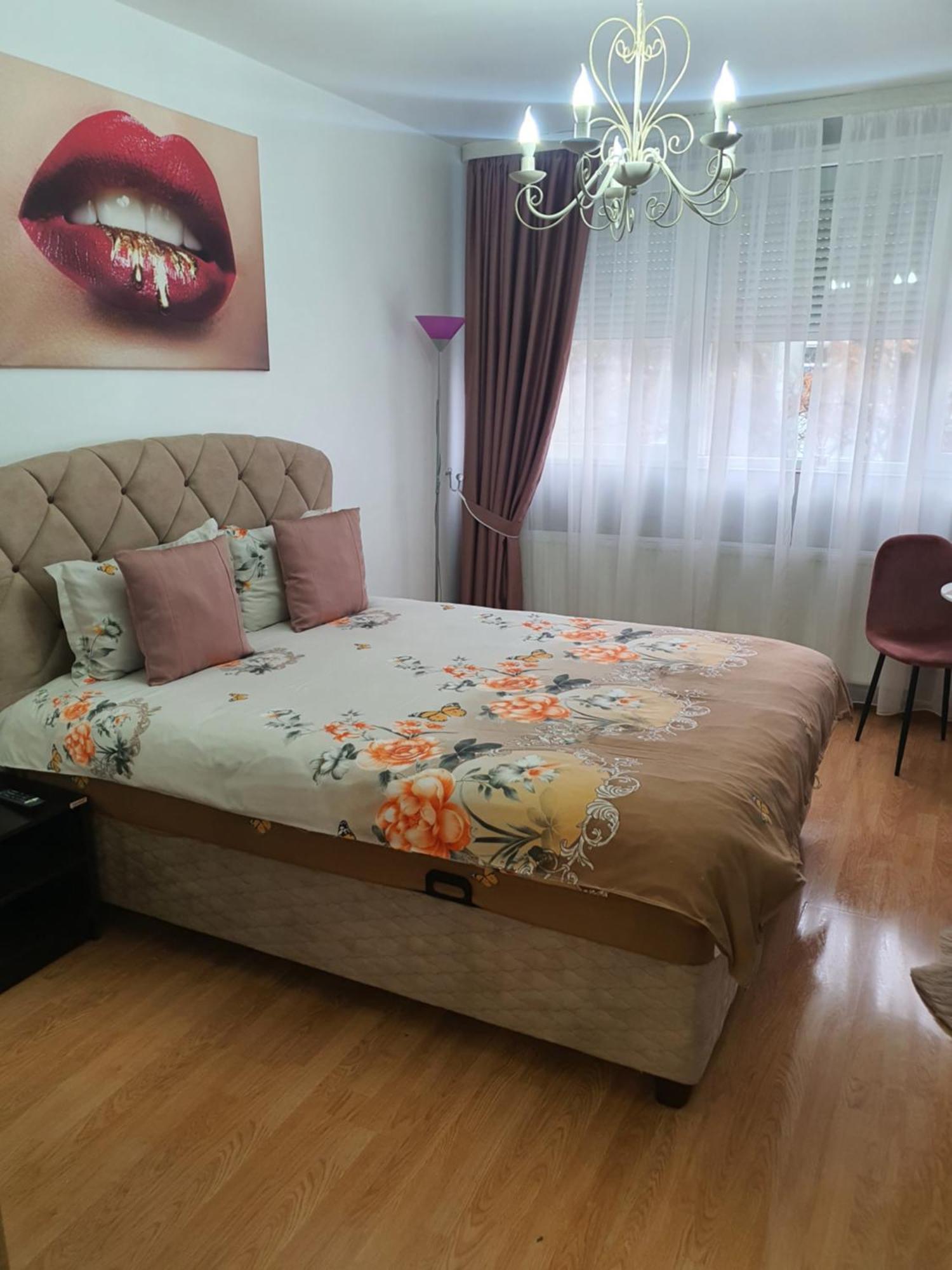 Chic Apartment- Place To Remember Galati  Bagian luar foto