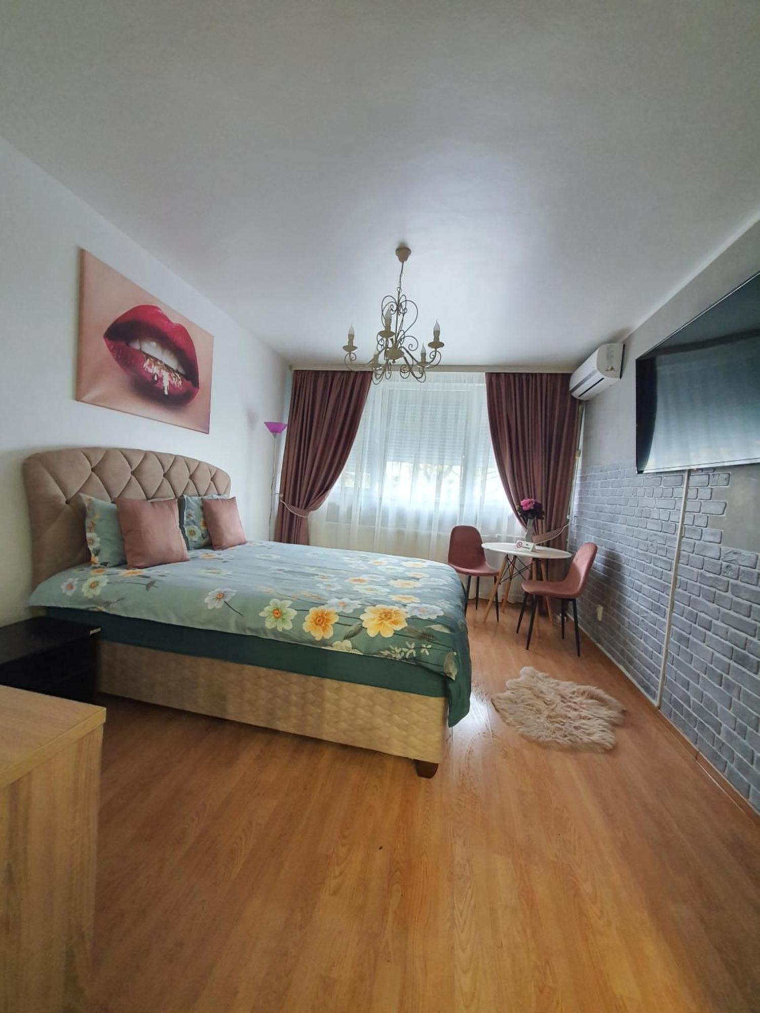 Chic Apartment- Place To Remember Galati  Bagian luar foto