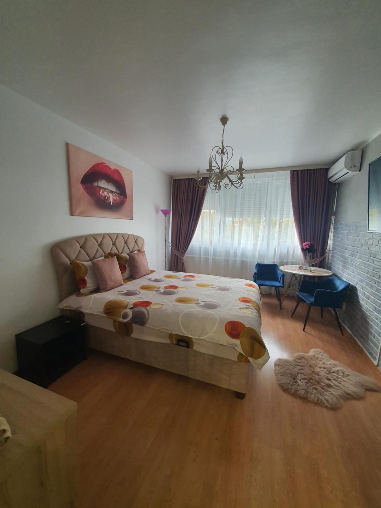 Chic Apartment- Place To Remember Galati  Bagian luar foto