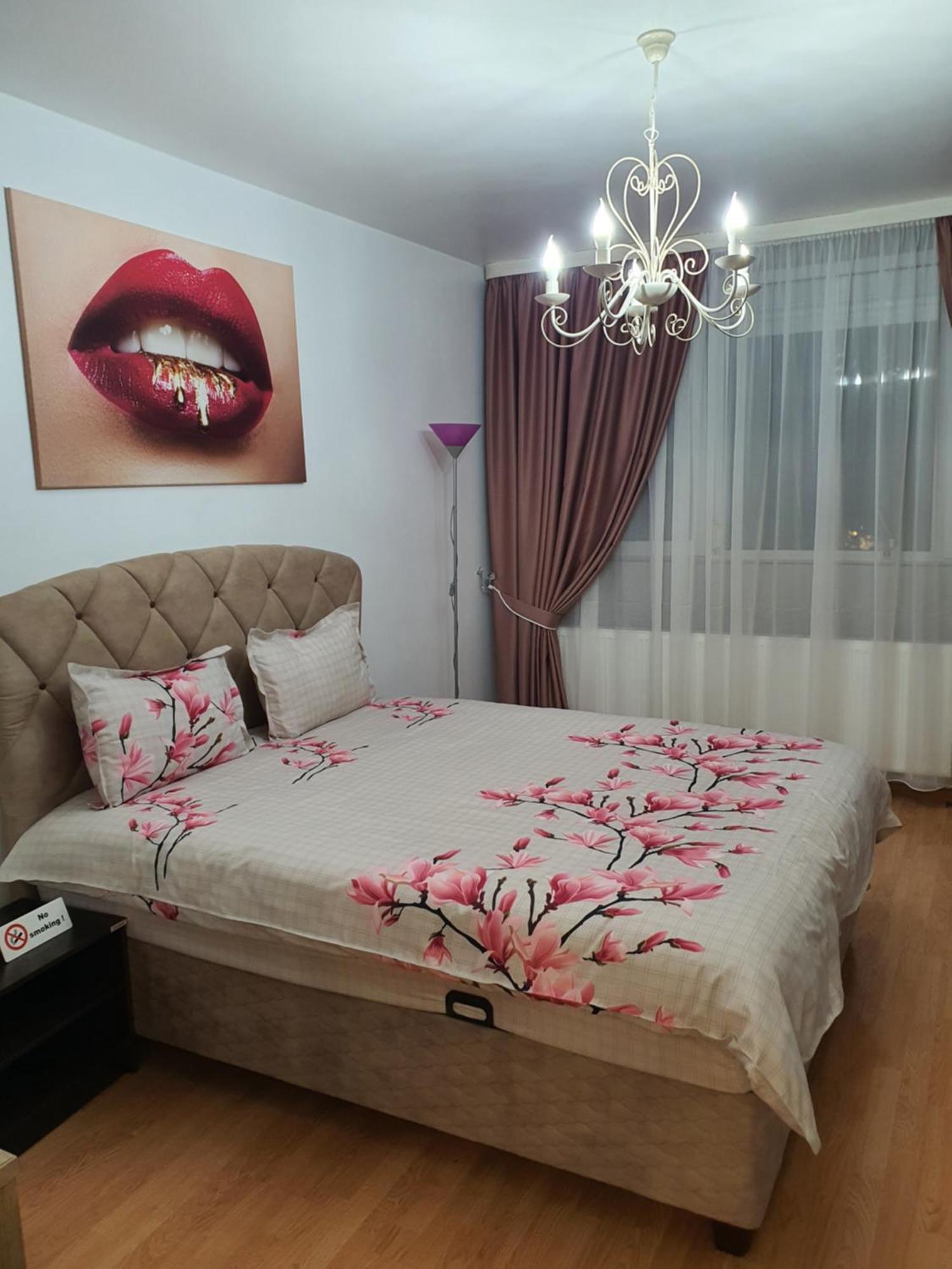 Chic Apartment- Place To Remember Galati  Bagian luar foto