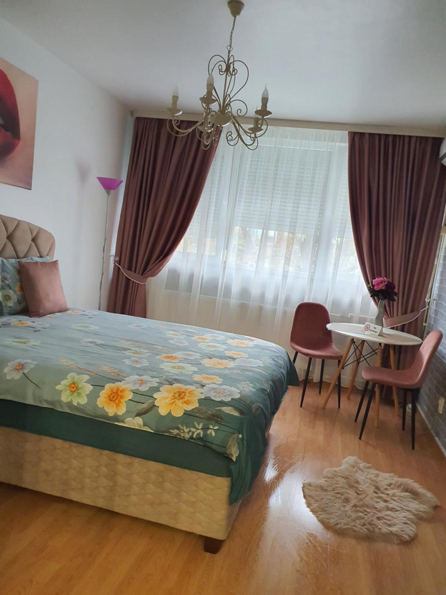 Chic Apartment- Place To Remember Galati  Bagian luar foto