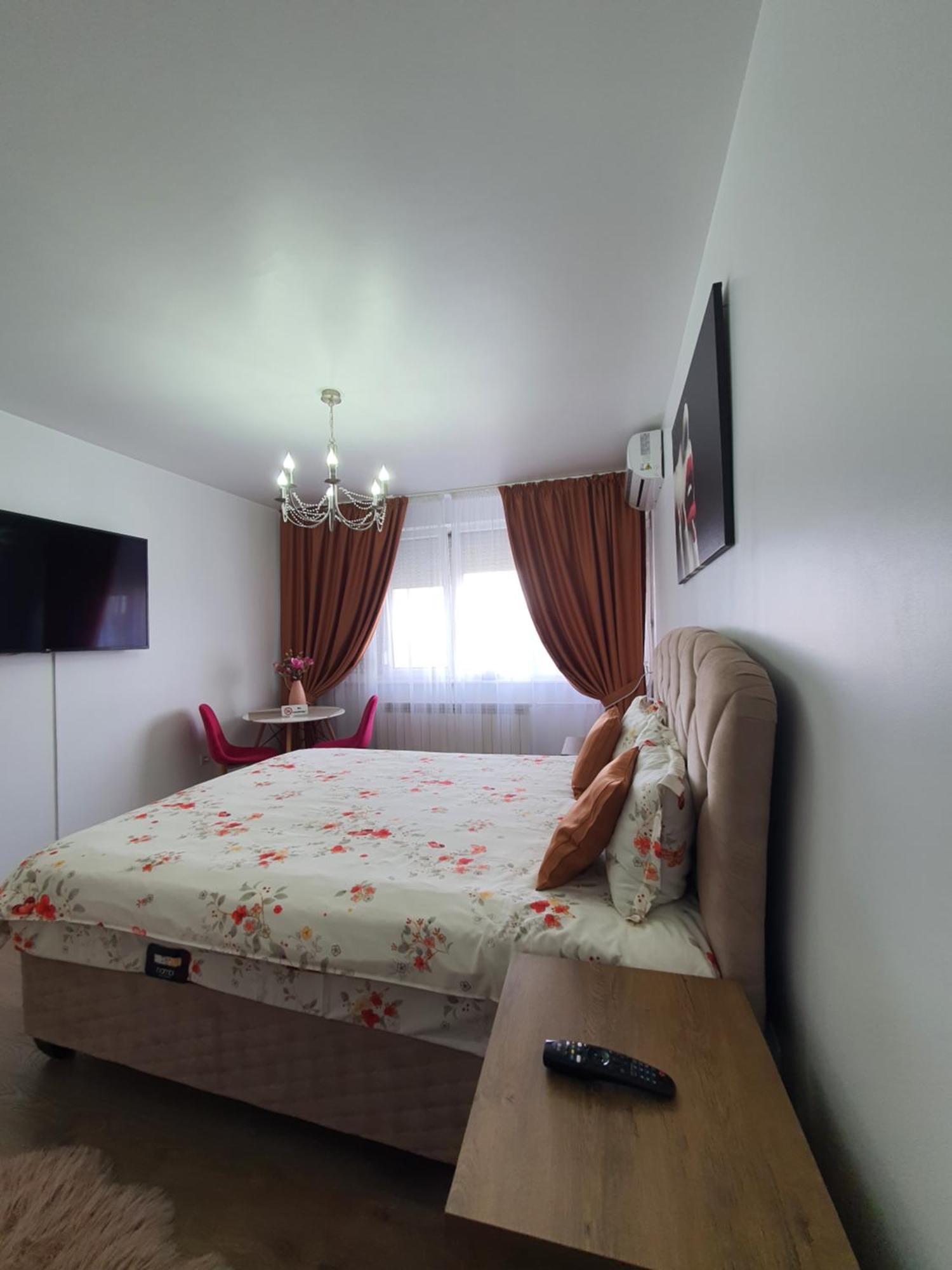 Chic Apartment- Place To Remember Galati  Bagian luar foto