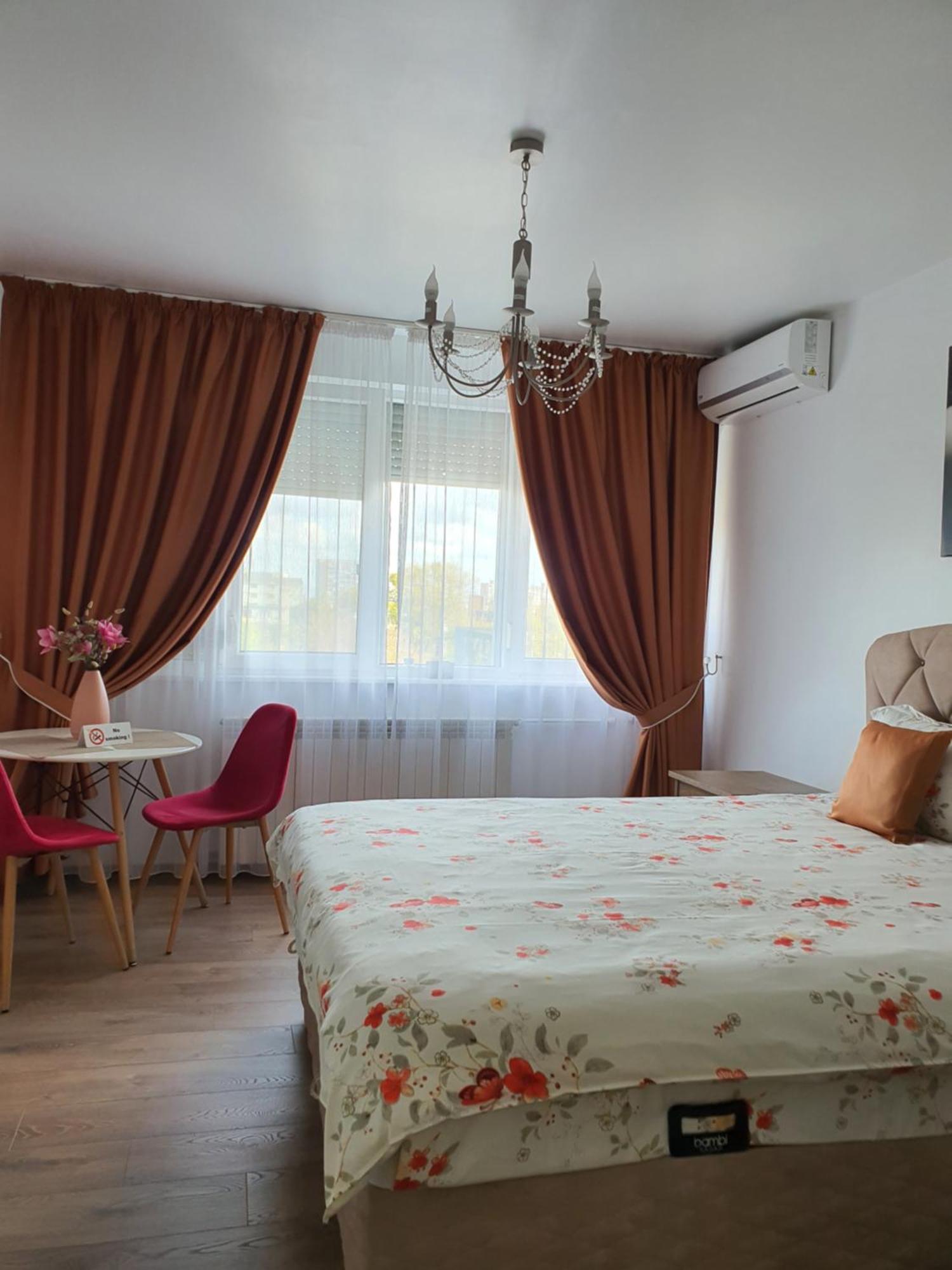 Chic Apartment- Place To Remember Galati  Bagian luar foto