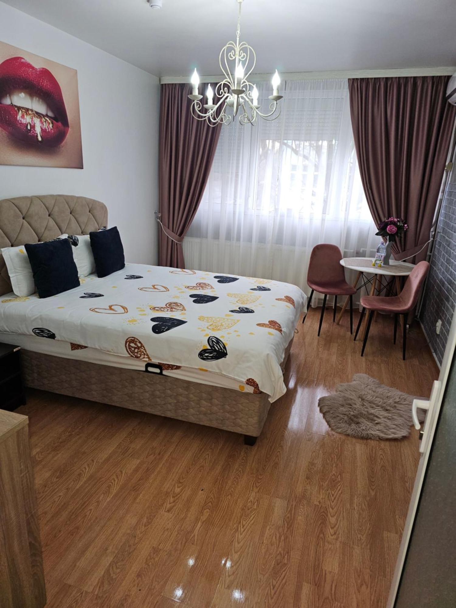 Chic Apartment- Place To Remember Galati  Bagian luar foto