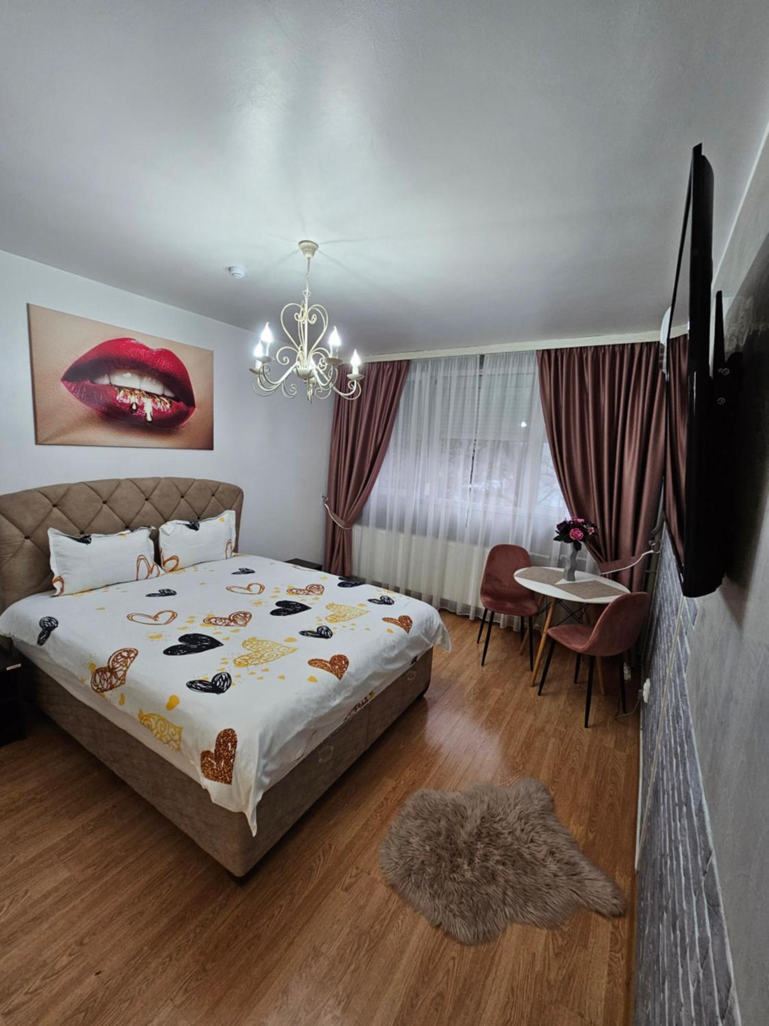 Chic Apartment- Place To Remember Galati  Bagian luar foto
