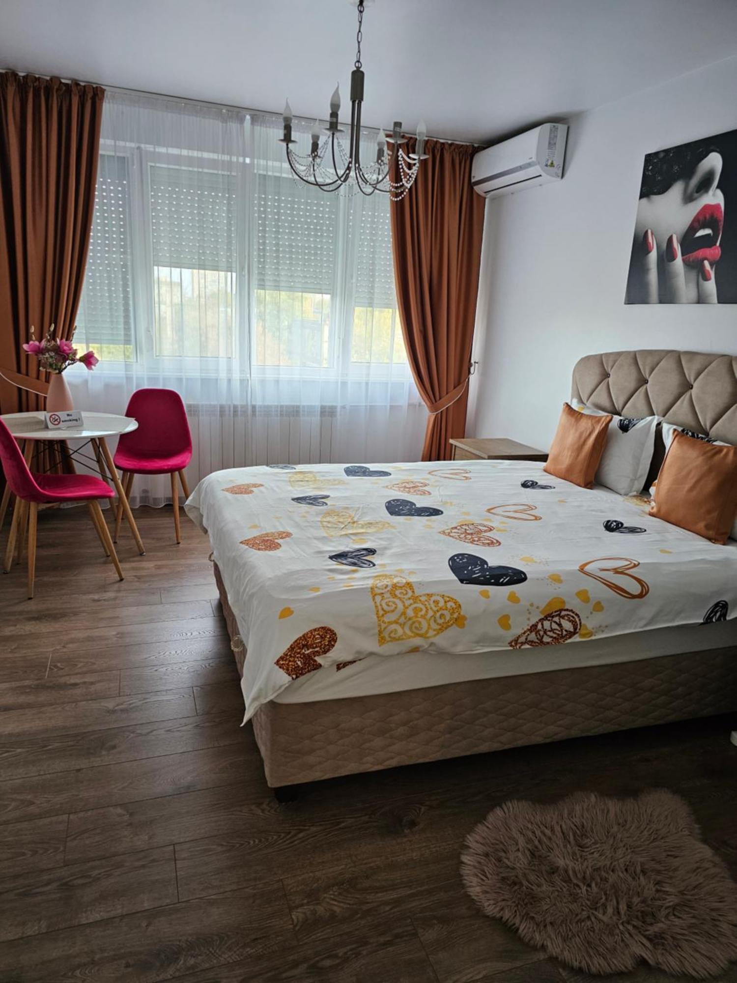 Chic Apartment- Place To Remember Galati  Bagian luar foto